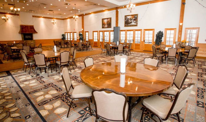 Brookside Lodge (Brookside Motel and Ranch House) - Web Listing (newer photo)